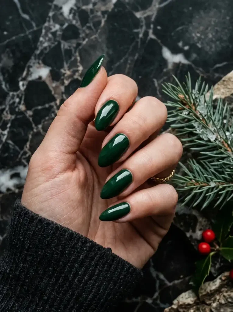  Dark Forest Green Nails